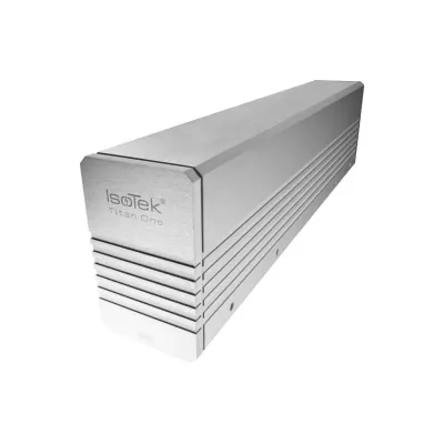 IsoTek IsoTek EVO3 Titan One silver | Soldes | Conditionneur secteur à Genève | Digistore.ch