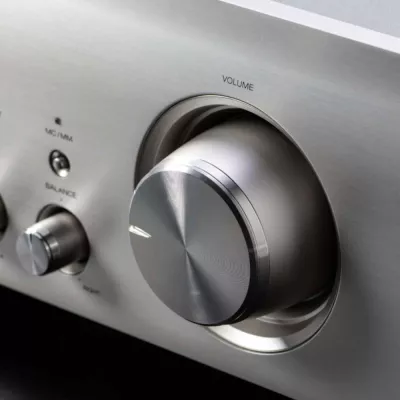 Denon PMA-1700NE à Genève | Digistore.ch