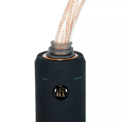 iFi Audio SupaNova | Câble d'alimentation audiophile actif à Genève | Digistore.ch