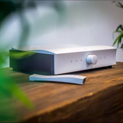 Mola Mola Kula | High-End Integrated Amplifier à Genève | Digistore.ch