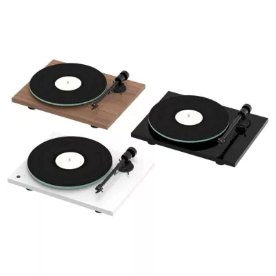 Pro-Ject T1 (OM5e) | Audiophile entry level turntable à Genève | Digistore.ch