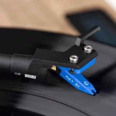 Pro-Ject Juke Box S2 (Pick It 25A) | Audiophile all-in-one turntable à Genève | Digistore.ch