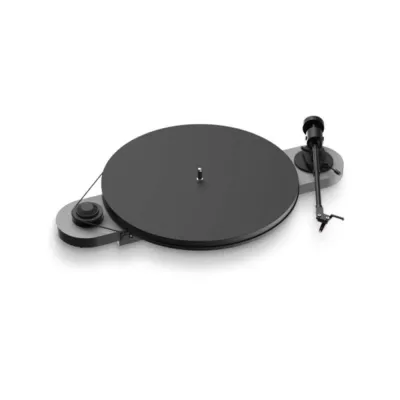 Pro-Ject Elemental (OM5e) | Manual Plug & Play turntable à Genève | Digistore.ch