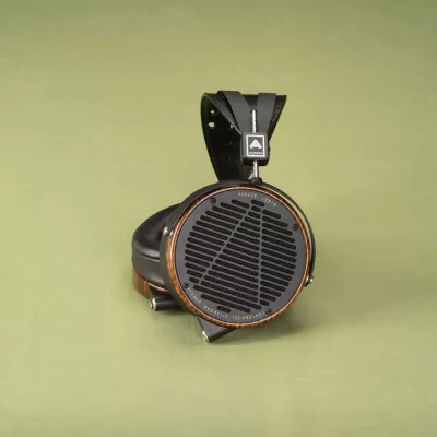 Audeze Audeze LCD-3 Zebrano | Casque audio haut de gamme magnétostat à Genève | Digistore.ch