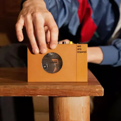 We Are Rewind Serge Orange | Portable BT Cassette Player à Genève | Digistore.ch