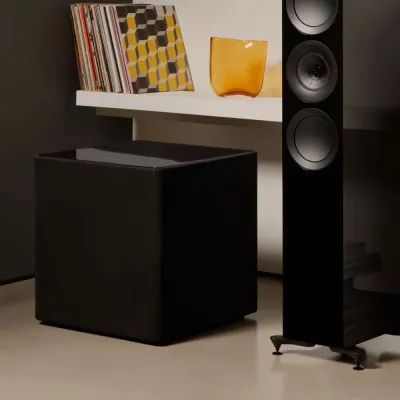 KEF Kube 15 MIE Black | Caisson de Basses Actif à Haut-Parleur de 15 Pouces à Genève | Digistore.ch